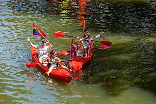 鲁媒：泰山队启程前往海口冬训，崔康熙随队出征